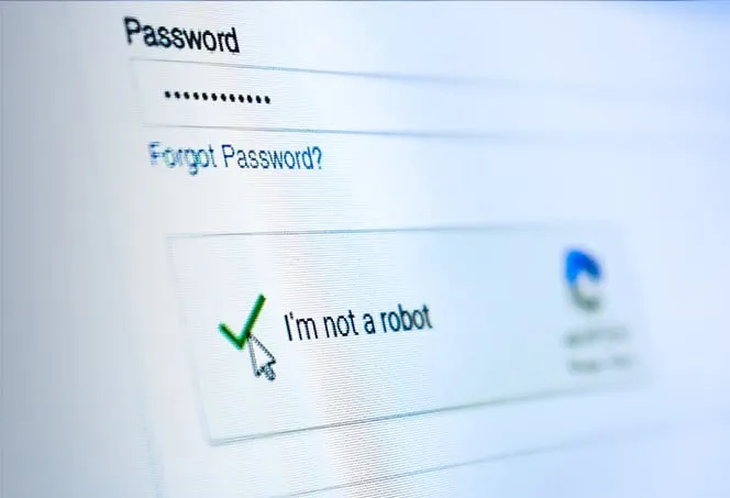Sử dụng Captcha hoặc các thông báo xác nhận