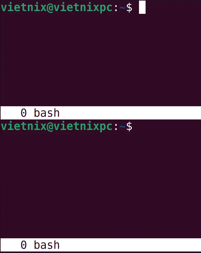 Màn hình được chia thành 2 nửa từ giữa