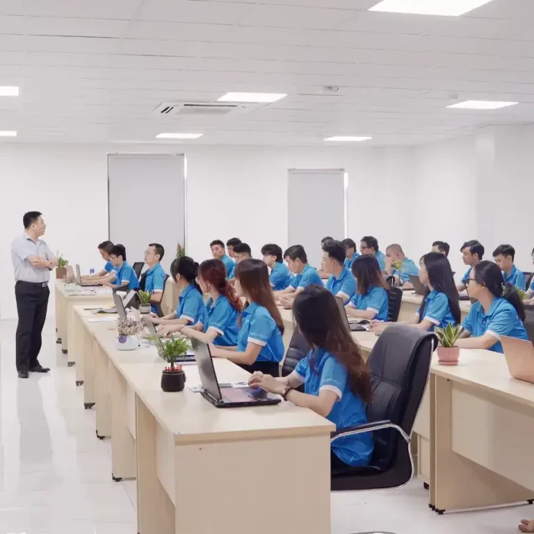 Học tập và luôn không ngừng phát triển