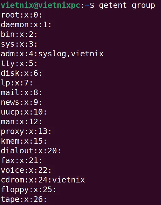 Liệt kê tất cả các nhóm người dùng trên hệ thống Linux