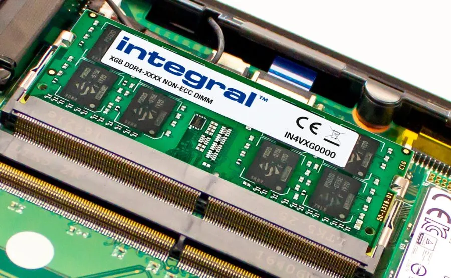 DDR SDRAM (Double Data Rate SDRAM)