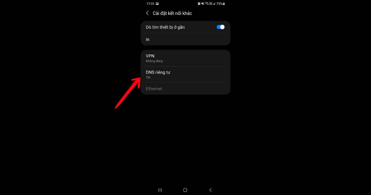 Bạn vào phần DNS riêng tư