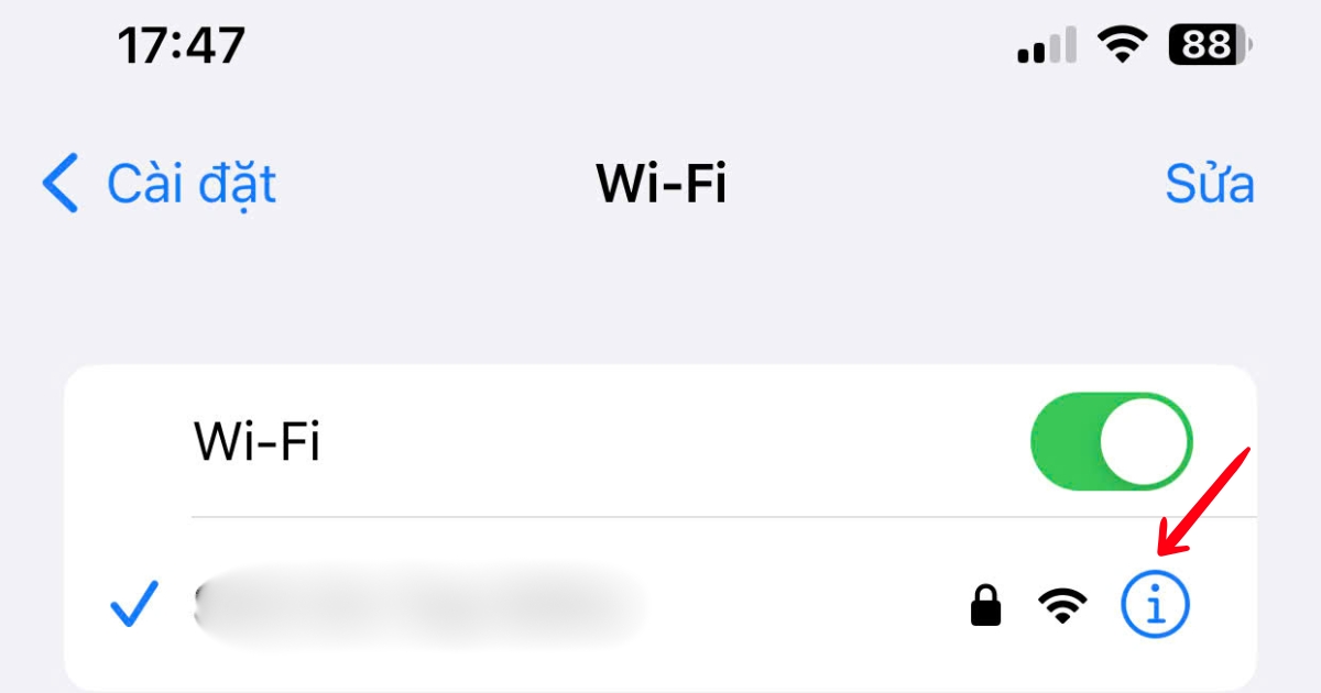 Bạn nhấn vào biểu tượng chữ (i)