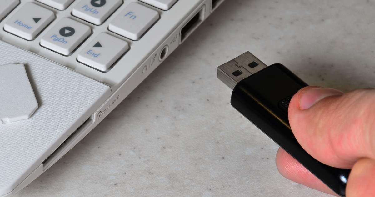 Proxmox là gì? Tính năng nổi bật và hướng dẫn cài đặt Proxmox VE chi tiết 38 Tạo USB bootable (Nguồn: Internet)