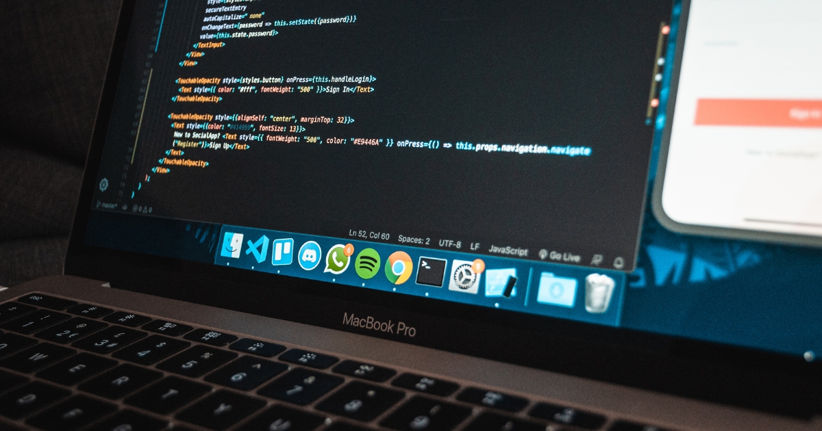 Lập trình và phát triển tính năng website (Nguồn: Internet)
