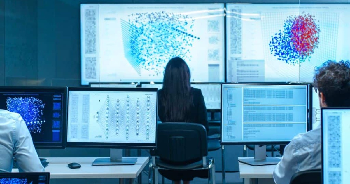 Computer Science là gì? Công việc và mức lương cho từng vị trí 27 Kỹ sư học máy là cầu nối quan trọng giữa khoa học dữ liệu và kỹ thuật phần mềm