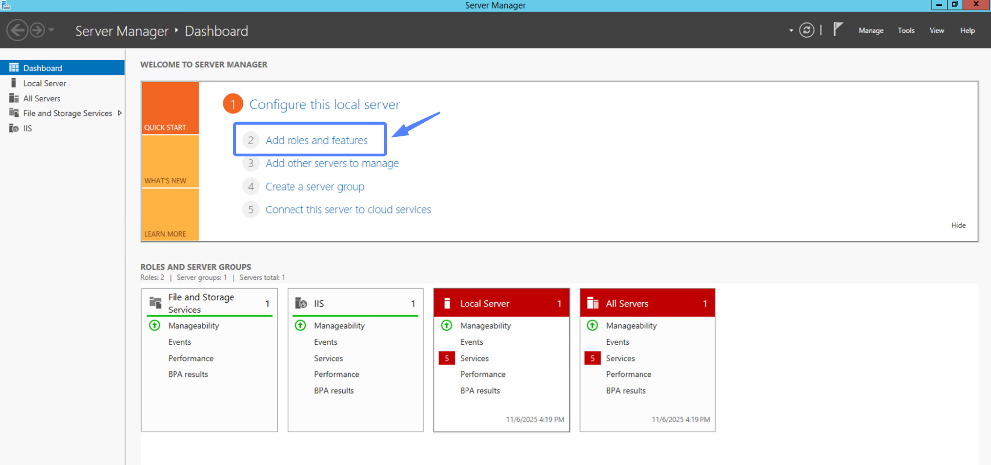 Chọn Add Roles and Features