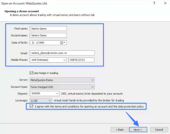 Điền đầy đủ các thông tin cá nhân